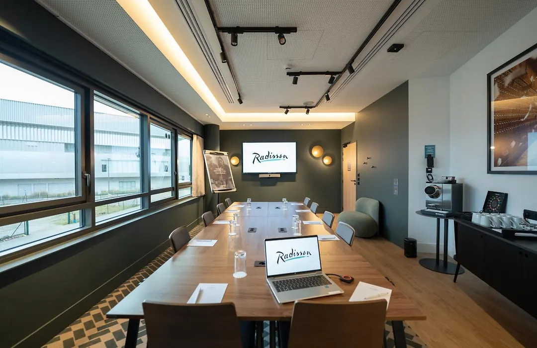 Radisson Hotel Reims-1